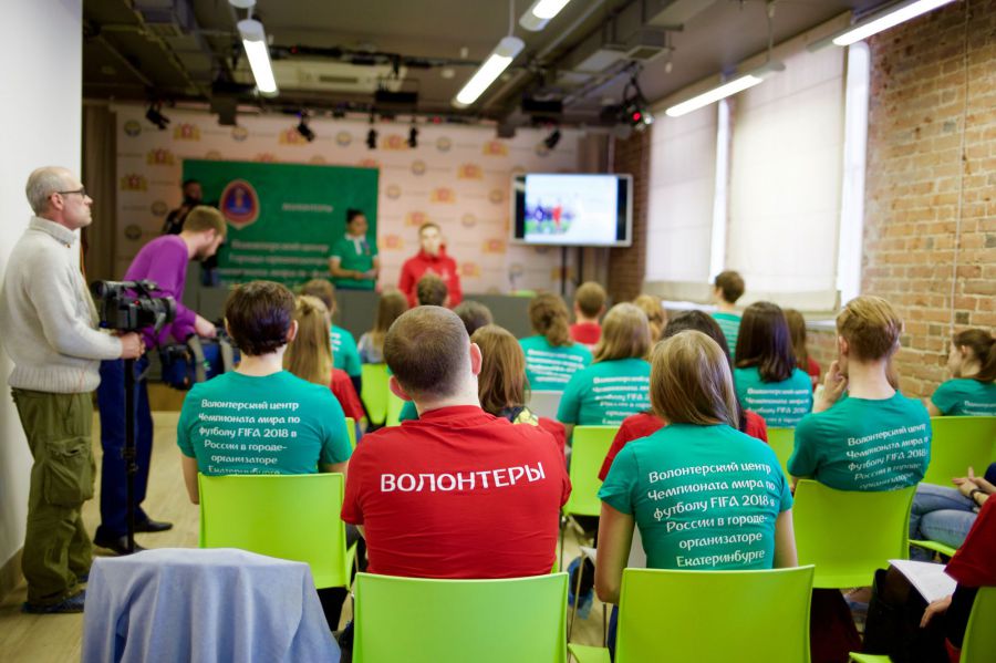 Коммуникация волонтеров. Тренинг для волонтеров. Обучение волонтеров. Общение волонтеров. Тренинги обучение волонтеров.