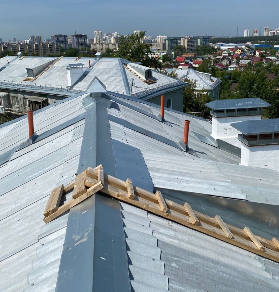 Капитальный ремонт домов досрочно завершён в 12 муниципалитетах Свердловской области